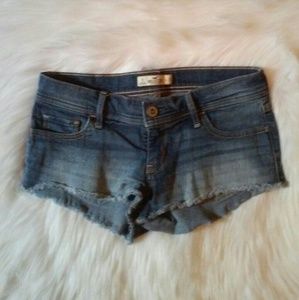 HOLLISTER - Denium shorts size 5, w27